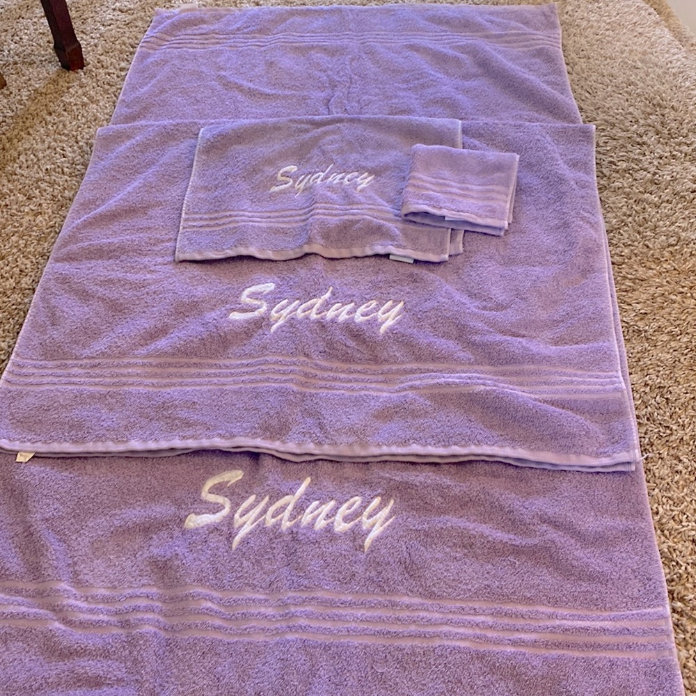 LAVENDER MONOGRAM - SYDNEY-TOWEL SET